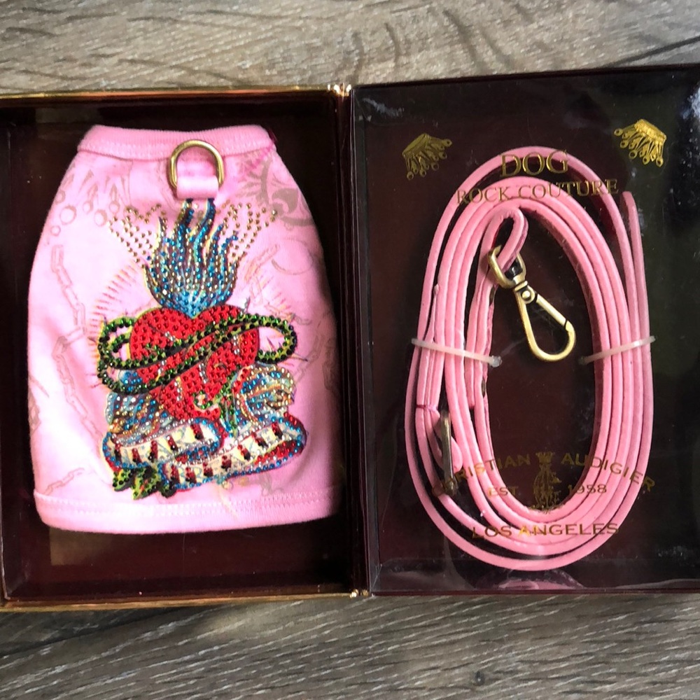 Christian Audigier pink dog leash